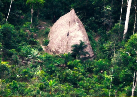 Indígenas isolados da Amazônia estão ameaçados por pedidos de mineração