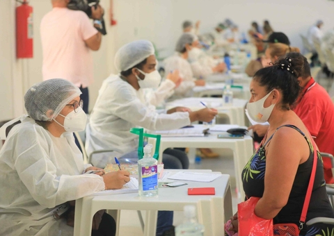 Amazonas registra 1.948 novos casos de Covid-19 e 7 óbitos