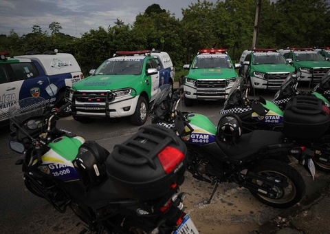 Carros são furtados durante evento de entrega de armas e viaturas em Manaus