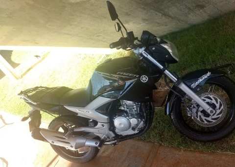 Homem some com moto da noiva e deixa dívidas às vésperas do casamento