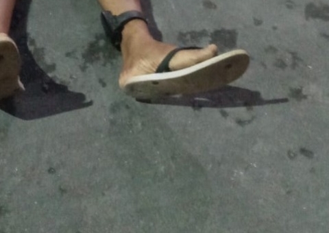 Homem é executado em Manaus e mulher é atingida por disparos