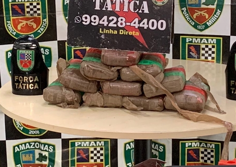 Taxista é preso transportando maconha em Manaus