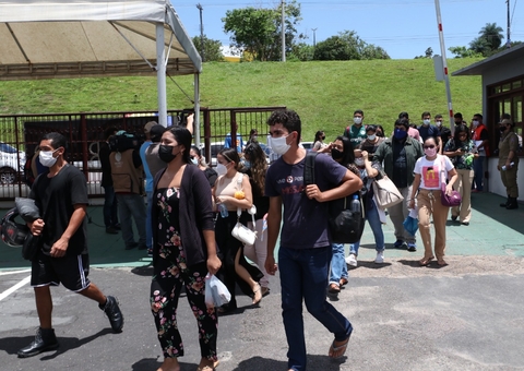 Concurso do Corpo de Bombeiros acontece com 46 mil inscritos no Amazonas