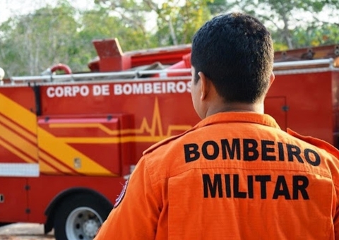 Bebê de um ano é resgatado após ficar preso em carro no aeroporto de Manaus