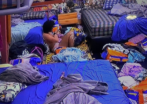 Natália chora após ser a mais acusada durante jogo da discórdia no BBB22