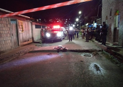 Assassinado no meio da rua estava atrás de material escolar para filha em Manaus