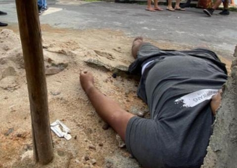 Homem é encontrado morto por moradores em Manaus 