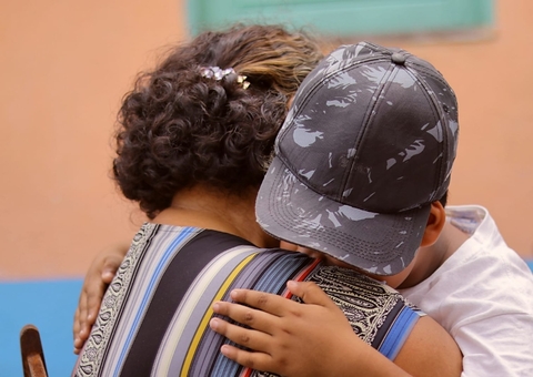 Mais de 23 mil crianças foram registradas sem o nome do pai no Amazonas