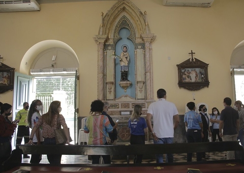 Jovens são capacitados para atuarem no turismo religioso em Manaus  