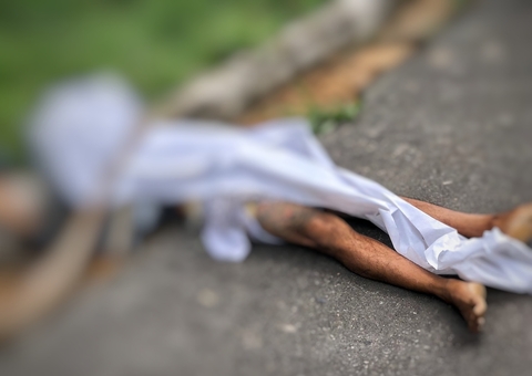 Homem tenta assaltar ônibus e é espancado até a morte em Manaus