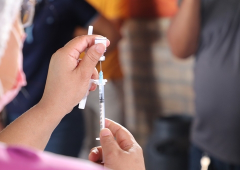 Amazonas registra 425 novos casos de covid e 2 óbitos