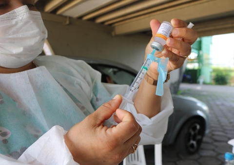 Amazonas registra 352 novos casos de Covid e uma morte pela doença em 24h