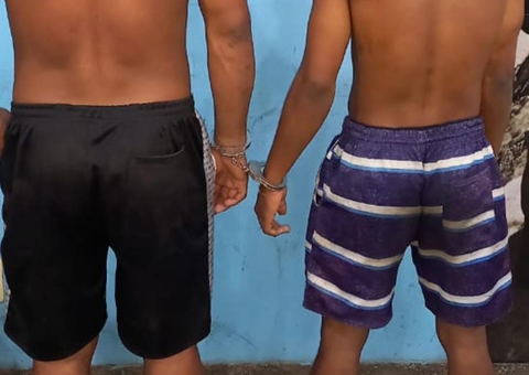 Dupla é presa suspeita de roubar casa e estuprar adolescente em Manaus