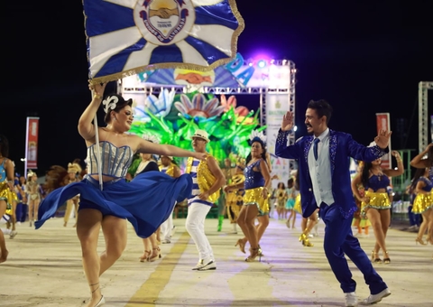 Escolas de samba do Grupo Especial fecham última noite de desfile em Manaus