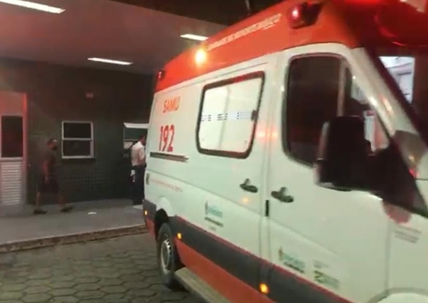 Homem é surpreendido por criminosos armados e leva tiro na cabeça em Manaus