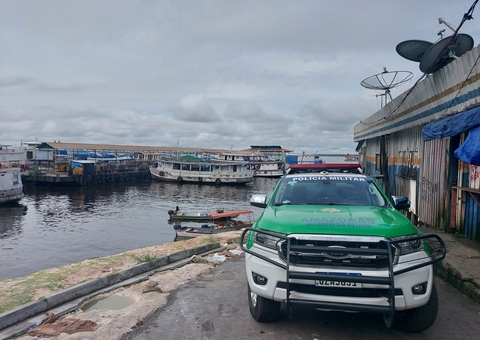 Homem cai no rio e desaparece após perseguição policial em Manaus
