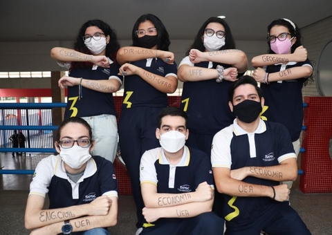 Alunos do Sesc comemoram aprovação em vestibulares nacionais