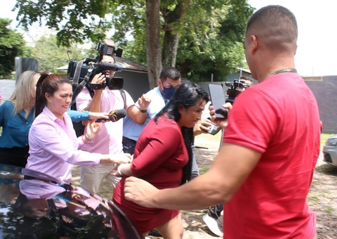 Mulher é presa por se passar por delegada e vender falsas vagas na PC e PM em Manaus