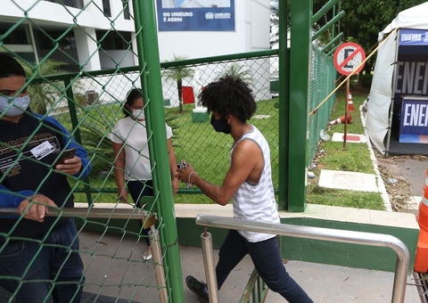 Enem 2021: 22 estudantes tiraram nota máxima na redação