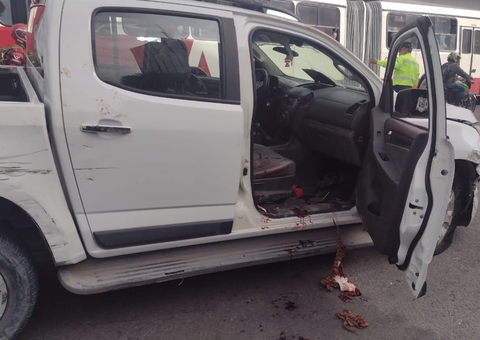 Motorista que teve carro crivado de balas em Manaus morre em hospital