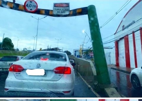 Estrutura de ferro ameaça desabar sobre veículos em passagem subterrânea em Manaus