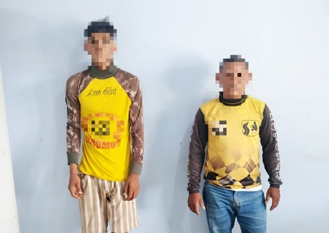 Vestida de mototaxista, dupla é presa ao tentar arremessar drogas para presos no Amazonas