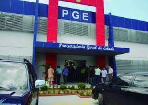 Provas do concurso público da PGE são aplicadas neste domingo no Amazonas