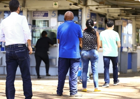 Três ganhadores acertaram 1° sorteio da Dupla Sena de Páscoa