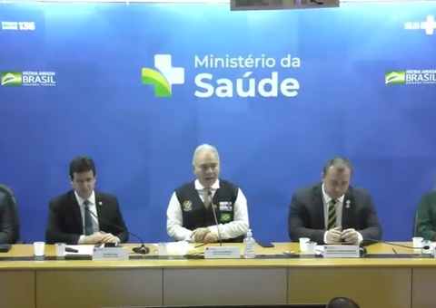 Vacina Coronavac deve ser usada só em crianças e adolescentes, diz ministro da Saúde