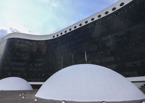 Partidos têm até hoje para atualizar lista de filiados junto ao TSE