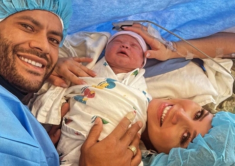 Nasce Zaya, primeira filha de Hulk Paraíba com Camila Ângelo