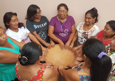 Em encontro, mulheres indígenas apresentam a pauta de lutas no Amazonas