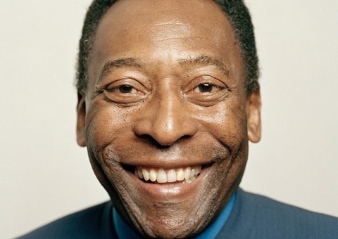 Pelé recebe alta do hospital Albert Einstein