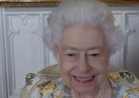 Entenda porque a Rainha Elizabeth tem dois aniversários; monarca completou 96 anos