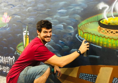 Em Manaus, grafiteiro Xicolors aposta no intercâmbio cultural em obras incríveis