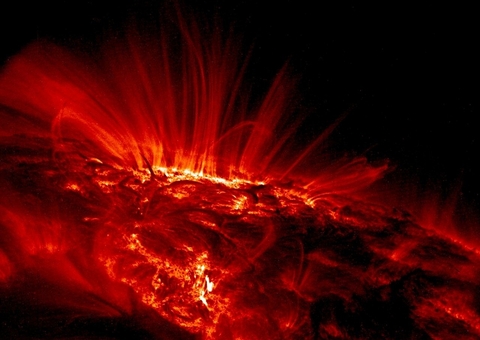 Erupção solar mais forte desde 2017 é registrada por cientistas