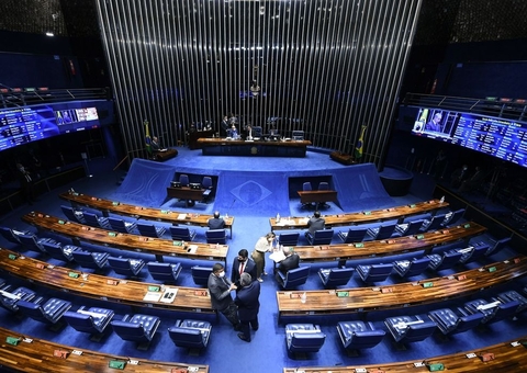 Senado aprova MP do Prouni e texto volta à Câmara