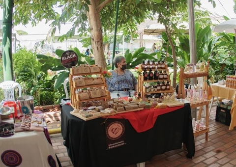 Feira da FAS terá programação cultural e retirada de título de eleitor em Manaus