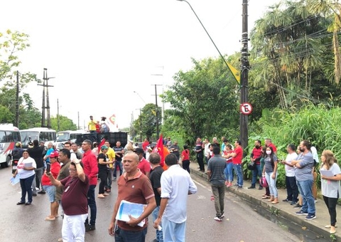 Entidades fazem manifestação em defesa dos empregos da Zona Franca de Manaus