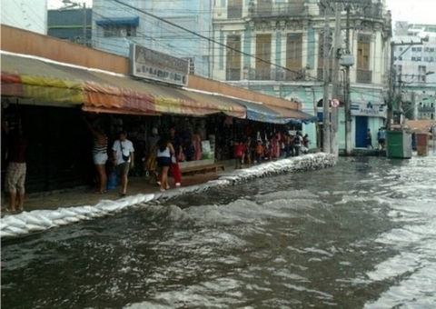 Rio Negro pode alcançar 29,80 metros neste ano, diz CPRM 