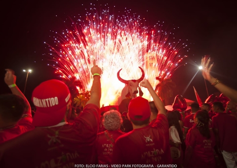 Boi Garantido realiza a maior Alvorada da história
