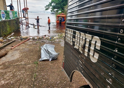 Homem que desapareceu enquanto nadava no Rio Negro em Manaus é encontrado morto