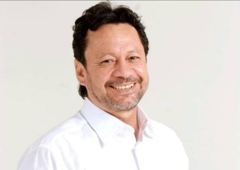 Ex-senador João Pedro Gonçalves lança livro nesta sexta na Banca do Largo