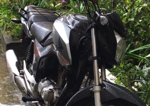 Moto é furtada durante show de MC em Manaus; Ajude a encontrar