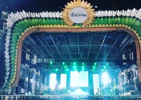 Vídeo: Fãs formam fila antes da gravação do DVD da Joelma em Manaus