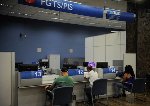 Congresso prorroga saque do FGTS e outras quatro MPs