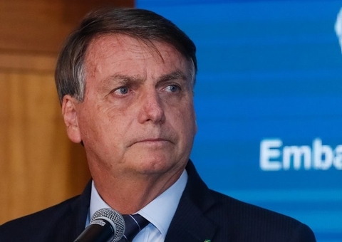 Bolsonaro diz que é ‘imorrível’ ao relembrar facada e afirma que jamais será preso