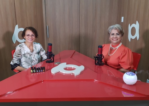 Conheça os poderes dos Óleos Essenciais; Assista o Leia a Bula