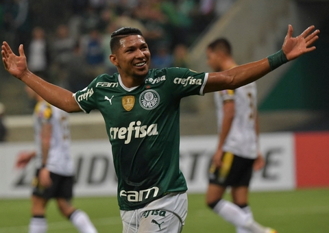 Palmeiras vence Táchira de goleada e bate recordes na Libertadores