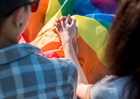 3% da população em Manaus se declara homossexual ou bissexual, diz IBGE